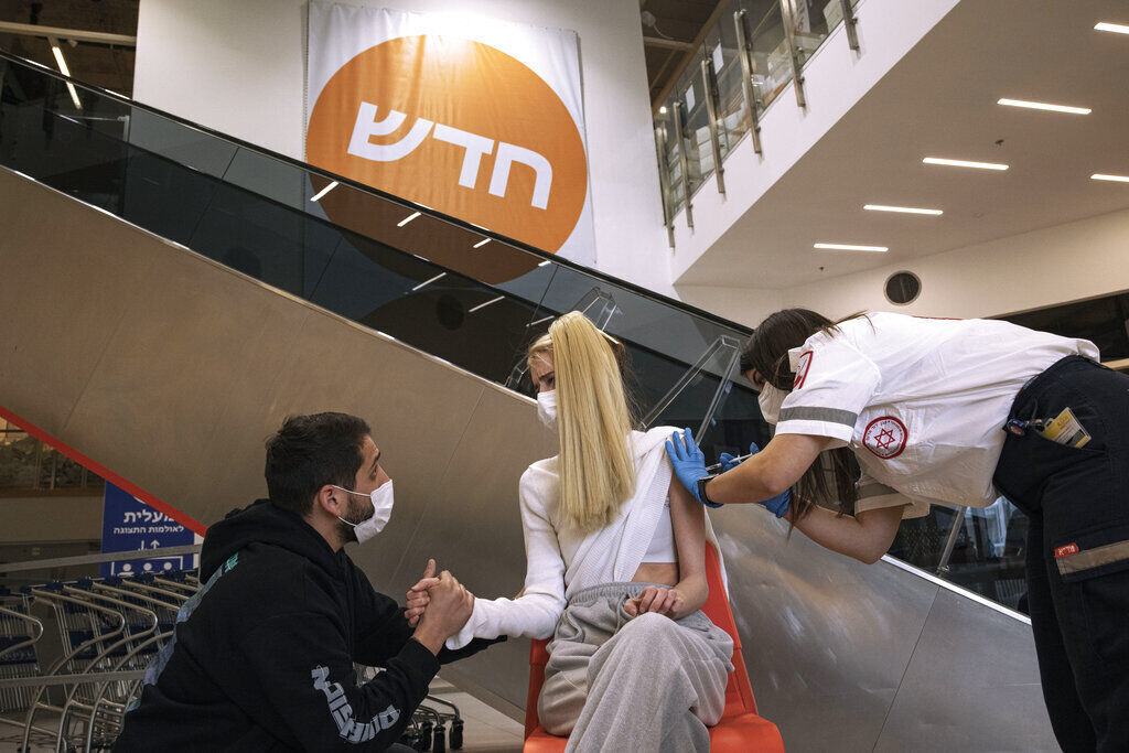 APTOPIX Virus Outbreak Israel